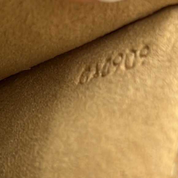 Louis Vuitton Monogram Twin Pochette with COA - Picture 11 of 17